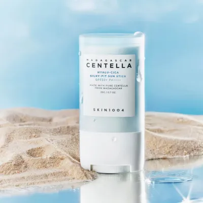 [SKIN1004] MADAGASCAR CENTELLA HYALU-CICA SILKY-FIT SUN STICK 20g — view 3