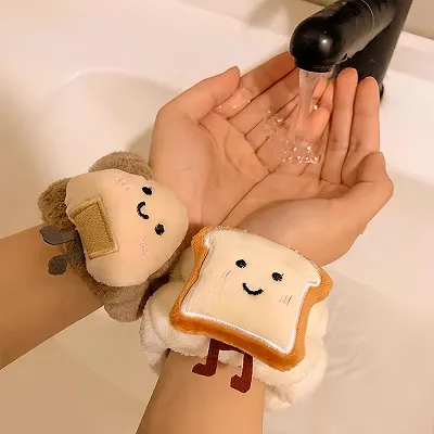 [GANGNAM ISLE] Plush Character Wrist Wash Band Set (Cat / Bear / Bunny)