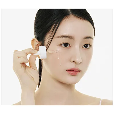 [SKIN1004] Madagascar Centella Niacinamide 10 Boosting Shot Ampoule 30ml — view 3